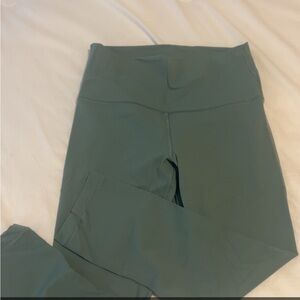 lululemon Cropped Leggings